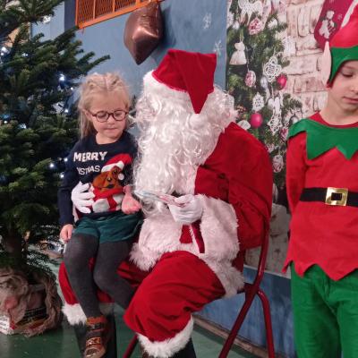 Père Noël et Louise
