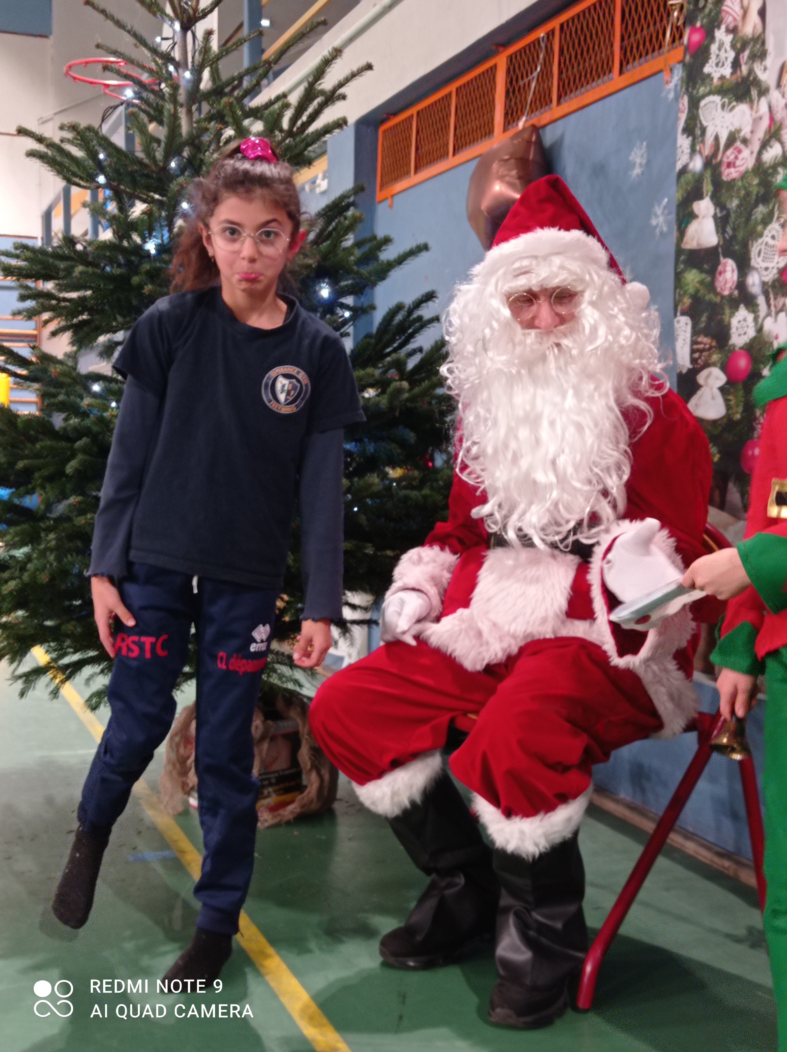 Père Noël et Mia