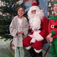 Père Noël et Inaya