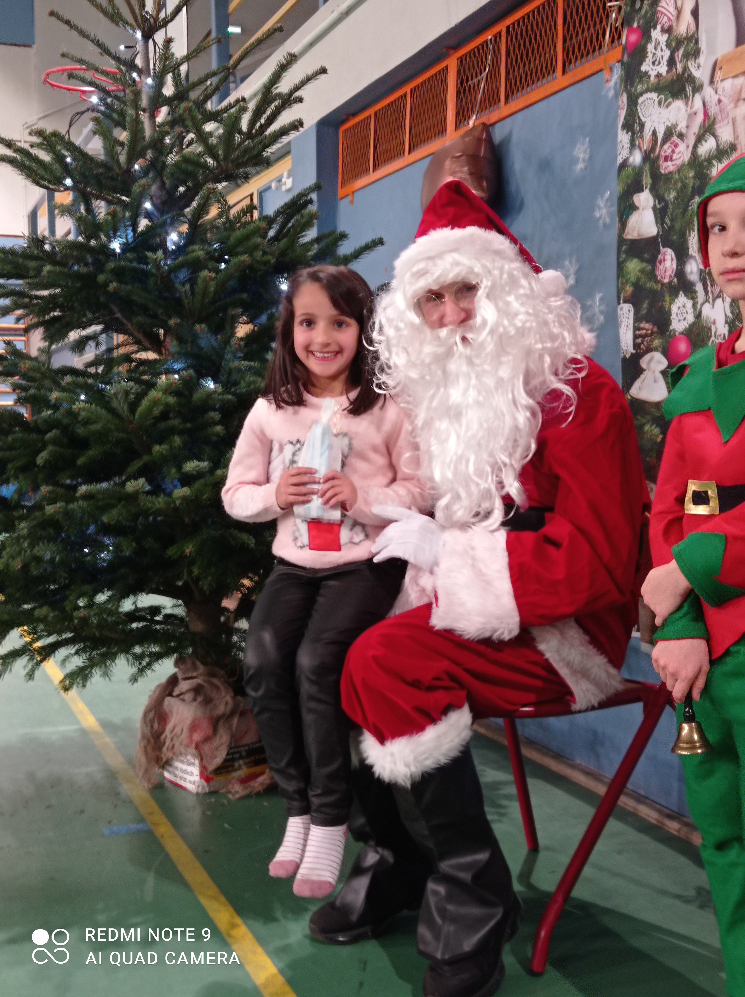 Père Noël et Anissa