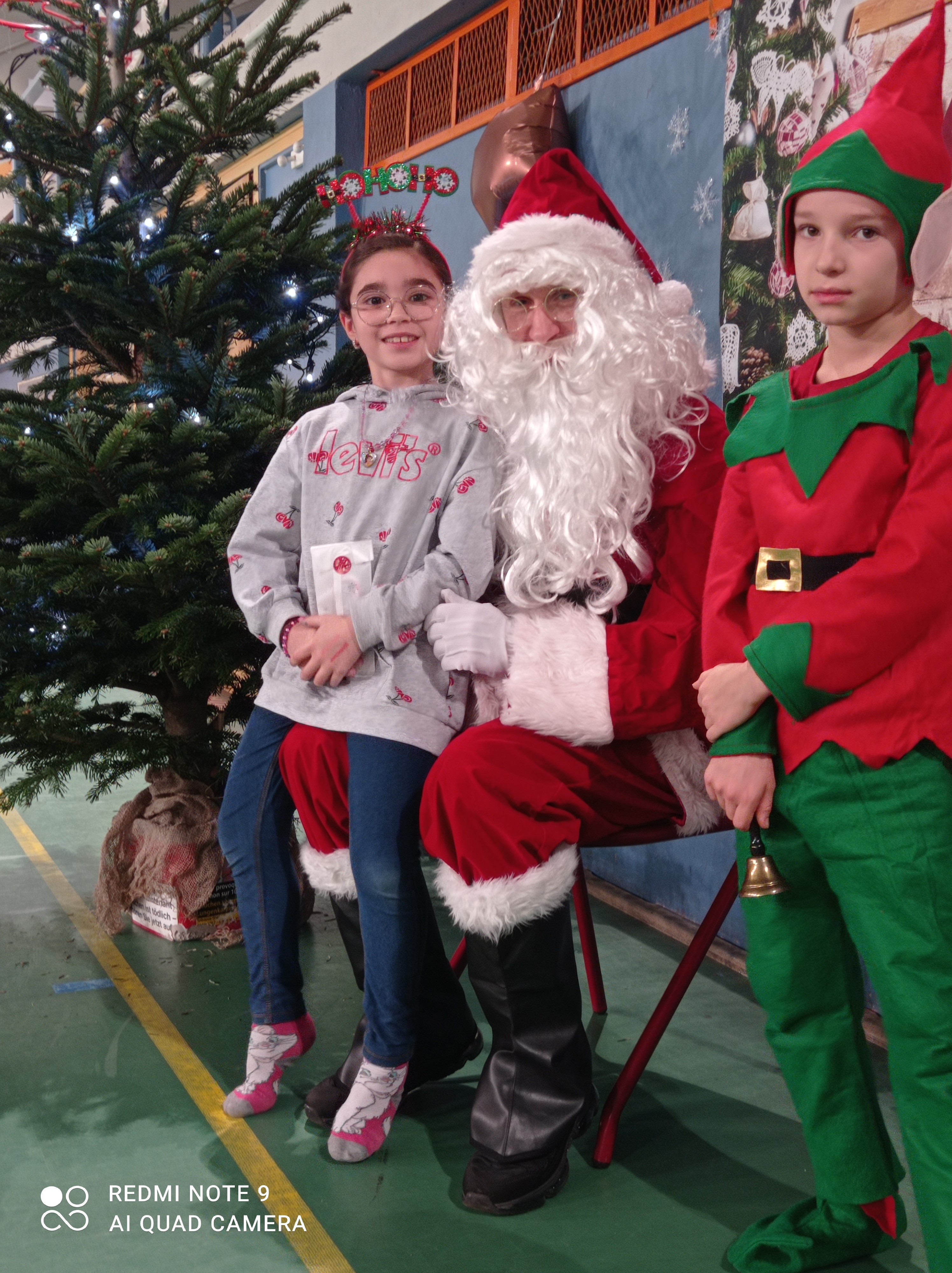 Père Noël et Sofiya