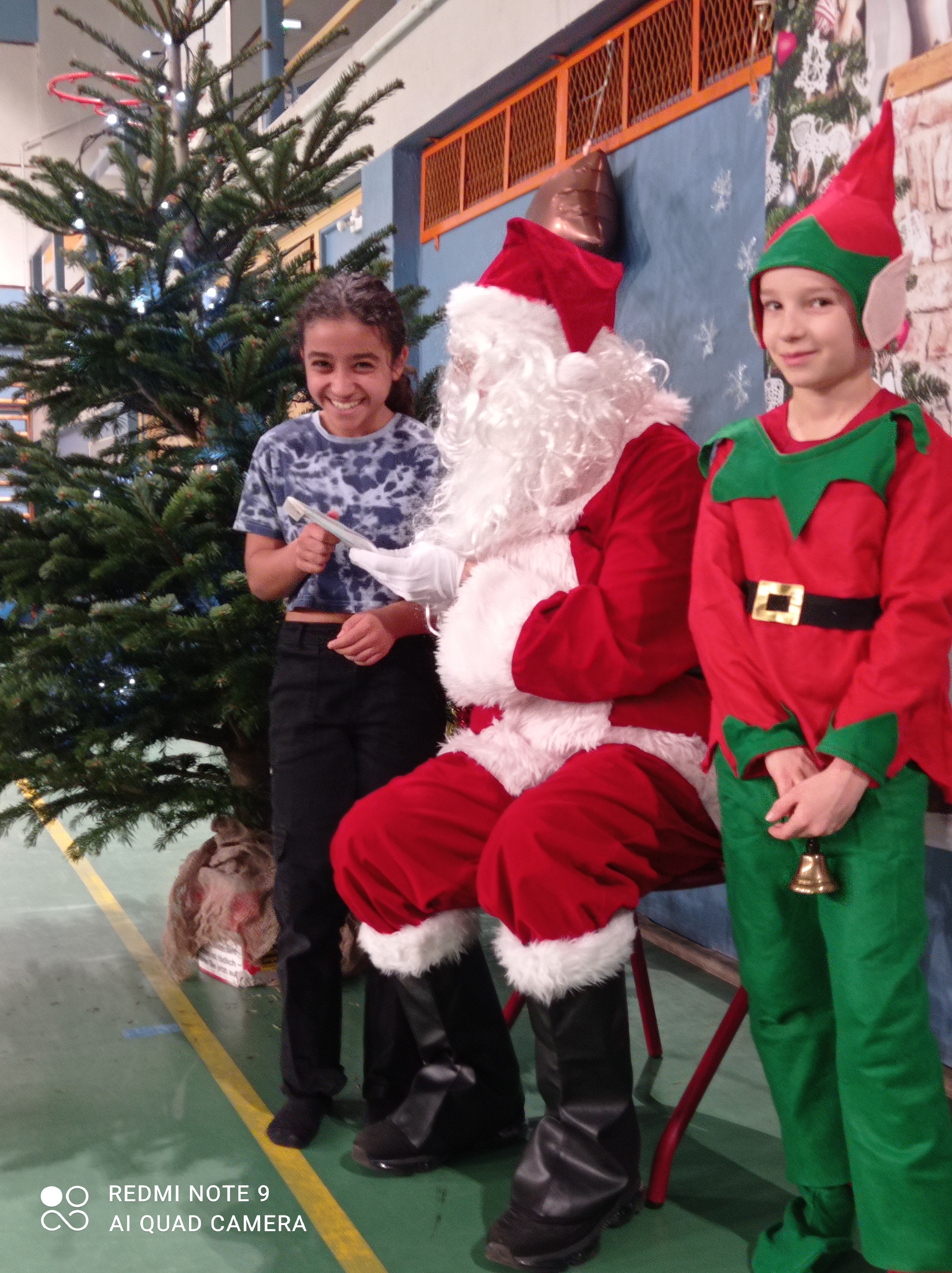 Père Noël et Khadija