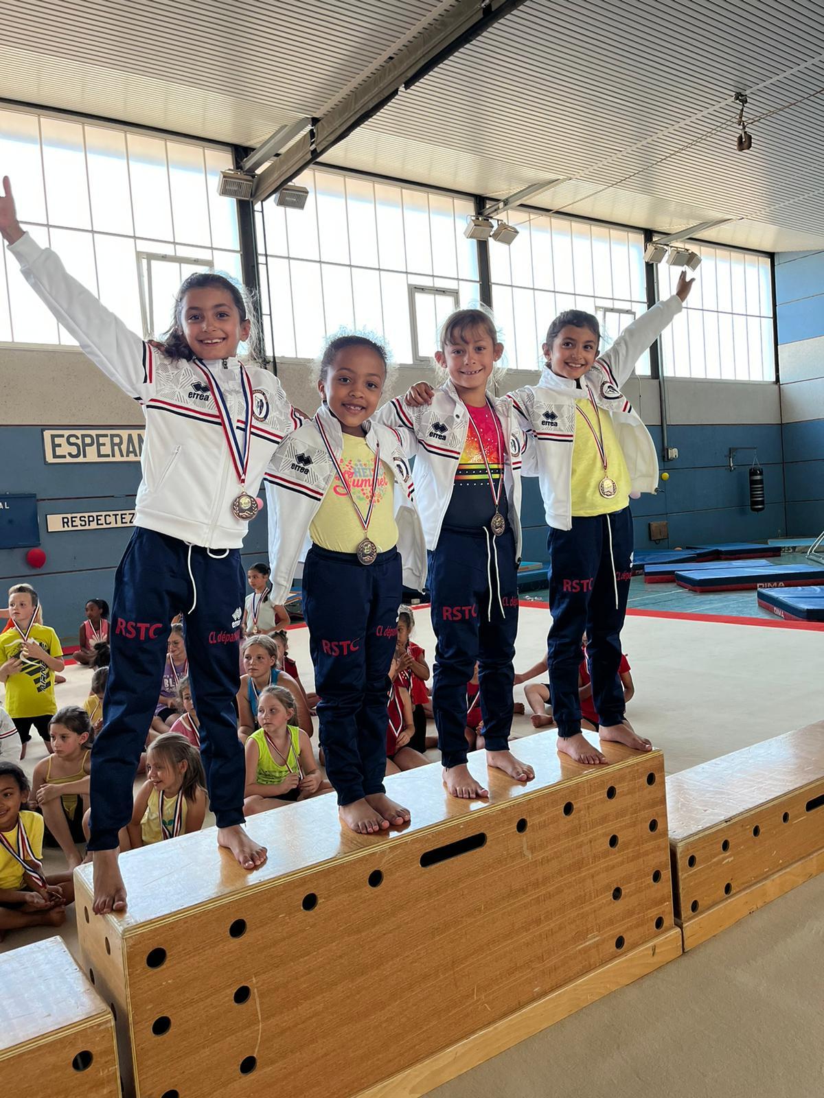 Medaille poussine